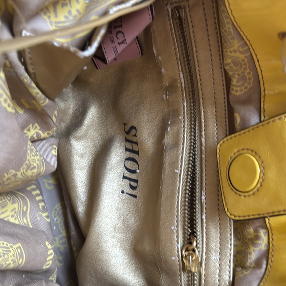 -Vintage RARE HTF Juicy Couture Butter cup Daisy Bee handbag. - Picture 12 of 17